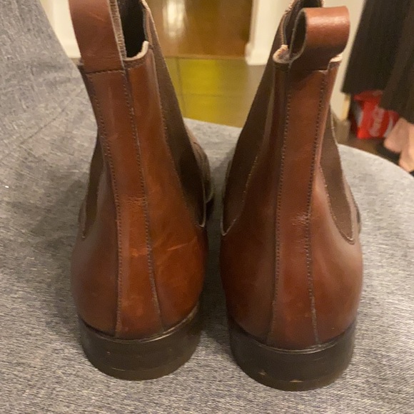 MENS Louis Vuitton boots - Picture 5 of 8